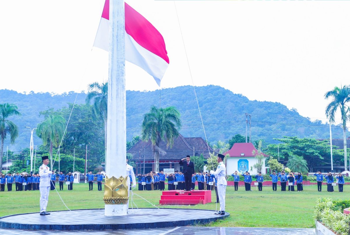 Pj Sekda Pimpin Upacara Peringatan Harkitnas di Kabupaten Bangka