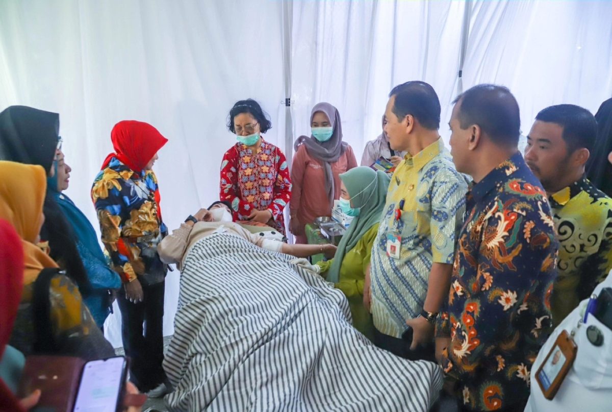 Harganas 2025, Warga Sungailiat Terima Layanan KB Gratis di Hutan Kota