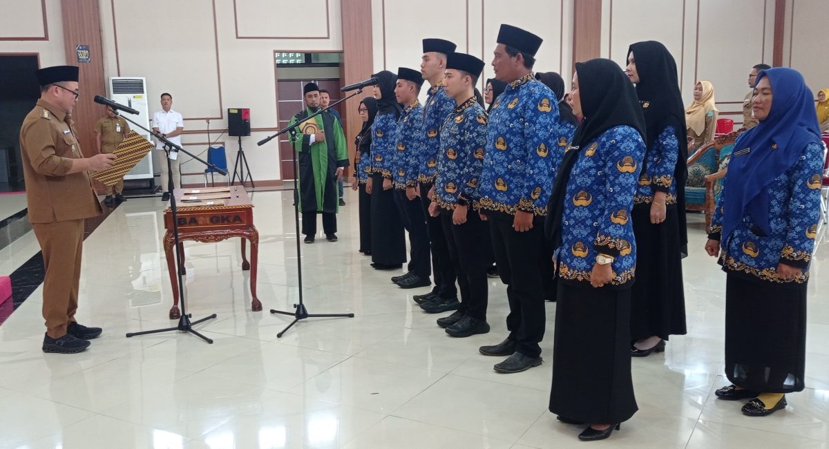 Ambil Sumpah IPDN dan Jafung, Jantani Minta PNS Jujur dan Amanah