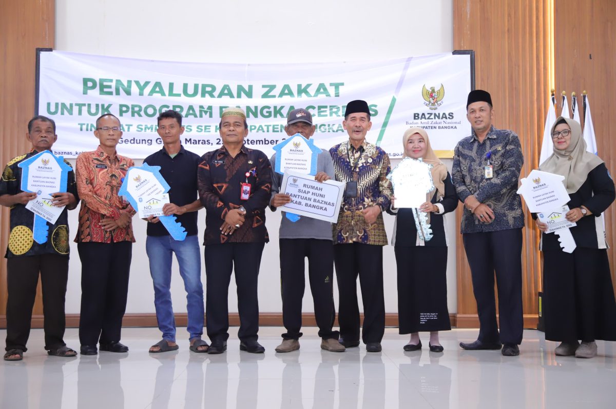 Baznas Bangka Salurkan Bantuan Pendidikan Program Bangka Cerdas
