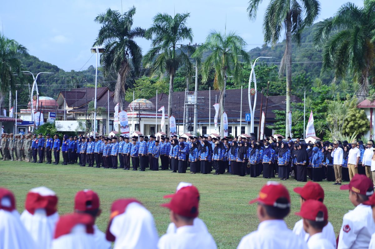 Fery Insani Pimpin Peringatan Hari Pahlawan ke di Kabupaten Bangka