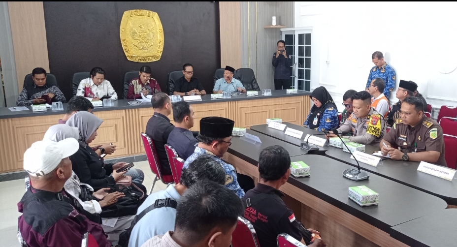 Divisi Hukum dan Pengawasan KPU : Peserta Pilkada Diminta Jujur dan Tidak Memalsukan Dokumen