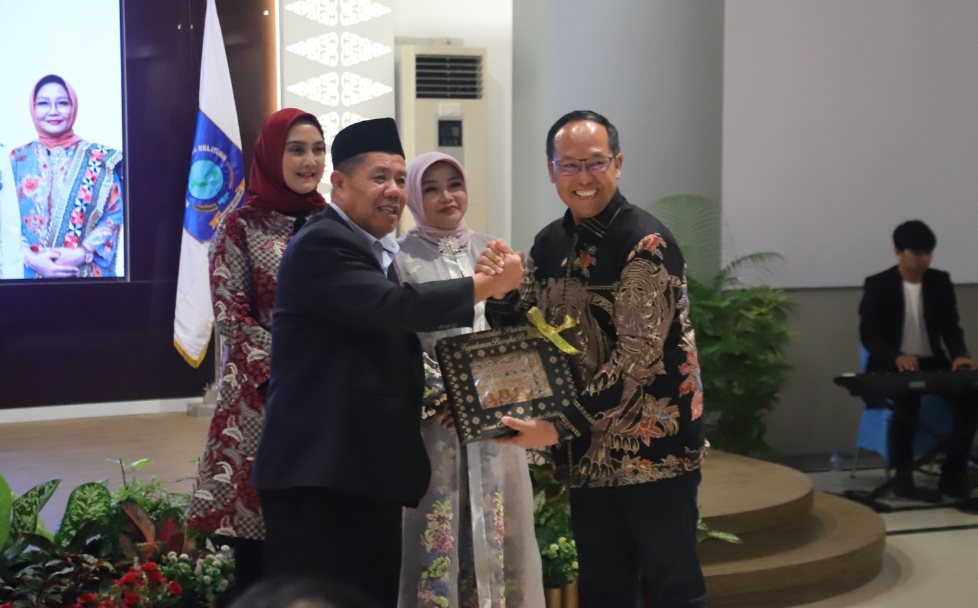 Serah Terima Memori Jabatan Kepada Gubernur Babel Berlangsung Khidmat