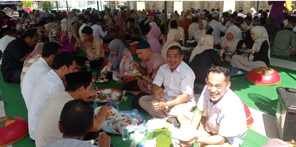 Kemeriahan Nganggung Perayaan HUT ke 259 Kota Sungailiat, Perkuat Tali Silaturahmi