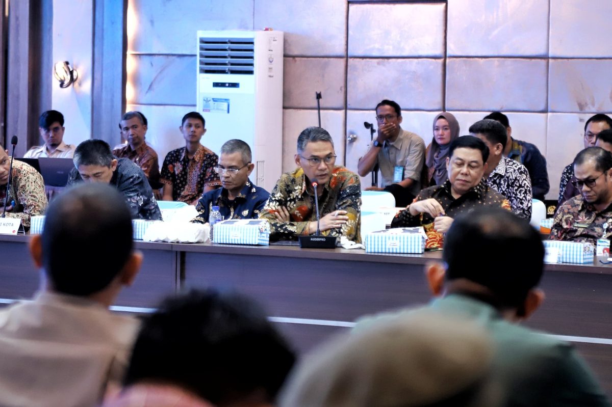 Pj Bupati Bangka Hadiri Rapat Kesiapan Pilkada Ulang Dengan Komisi II DPR RI