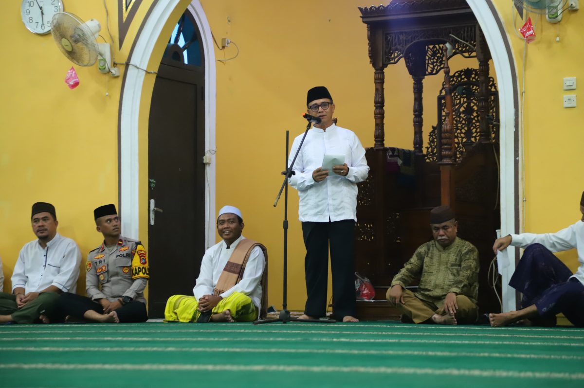 Safari Ramadhan di Desa Pemali, Wakil Bupati Ajak Pererat Tali Silaturahmi